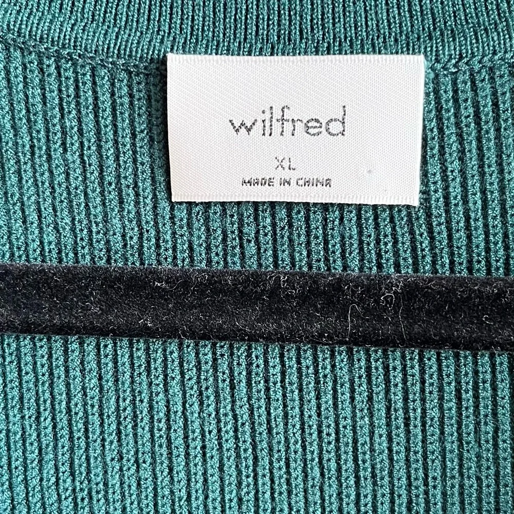 Aritzia Wilfred Cove Knit Dress Colour Scarab Size XL NWOT - Picture 8 of 10